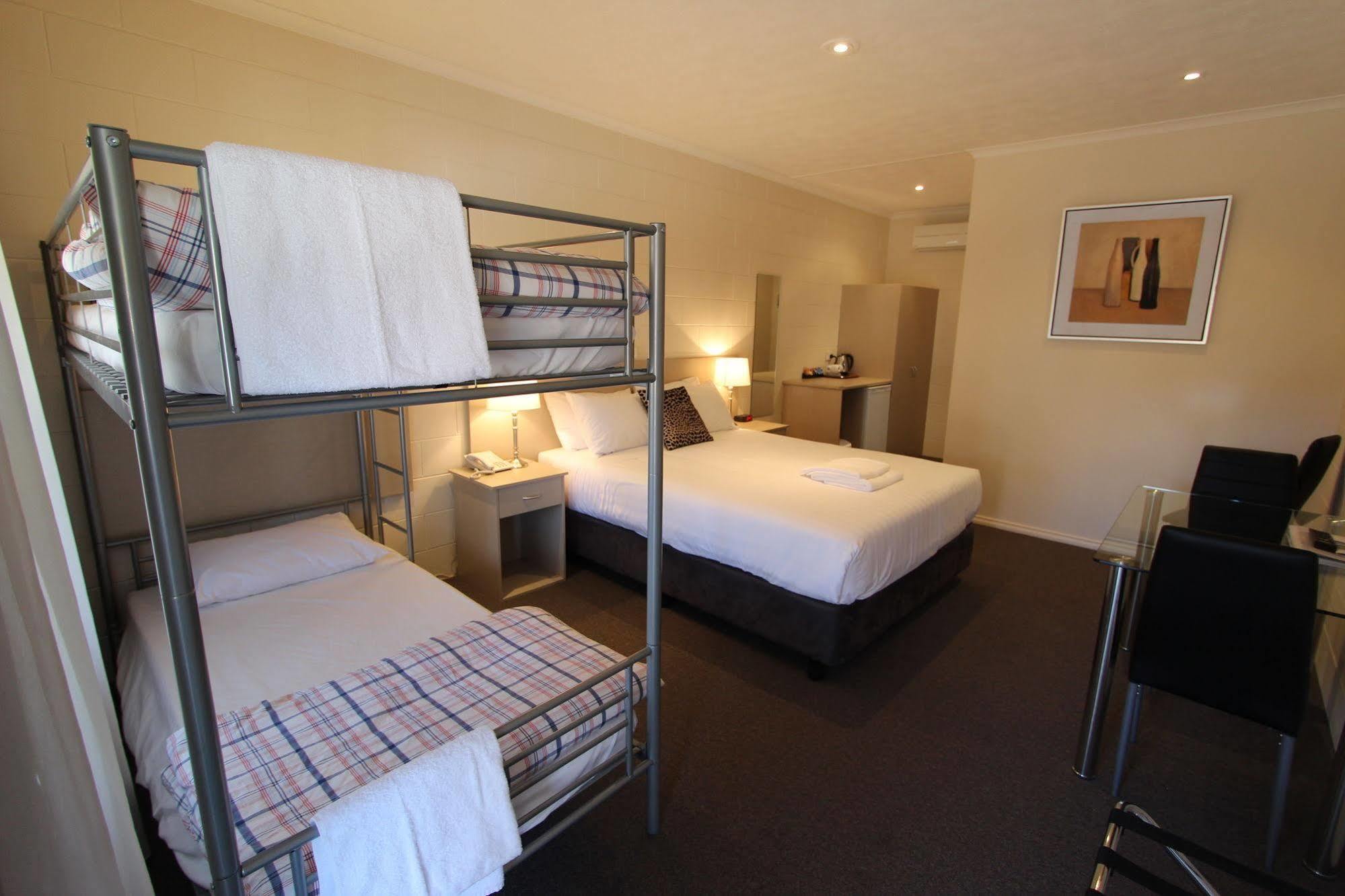 Mildura Riverview Motel Gol Gol Zewnętrze zdjęcie